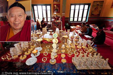 HH Karmapa is
                    received by Beru Khyentse Rinpoche