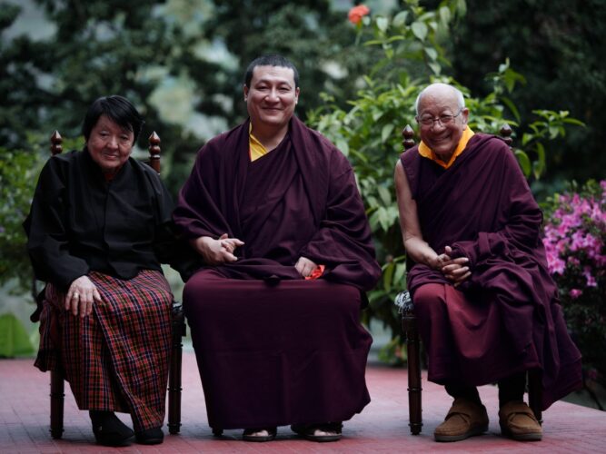 Karmapa bestows long life empowerment on HRH Ashi Chokyi Wangmo Wangchuck and family