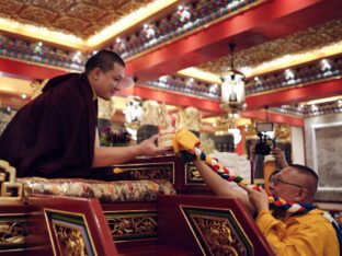 Thaye Dorje, His Holiness the 17th Gyalwa Karmapa, meets with devotees and grants teachings and an empowerment at Karma Kagyu Monastery in Tainan, Taiwan. Photo / Tokpa Korlo