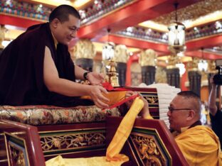 Thaye Dorje, His Holiness the 17th Gyalwa Karmapa, meets with devotees and grants teachings and an empowerment at Karma Kagyu Monastery in Tainan, Taiwan. Photo / Tokpa Korlo