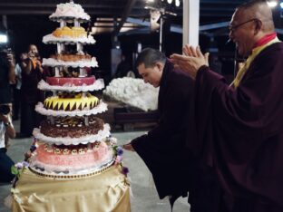 Thaye Dorje, His Holiness the 17th Gyalwa Karmapa, meets with devotees and grants teachings and an empowerment at Karma Kagyu Monastery in Tainan, Taiwan. Photo / Tokpa Korlo