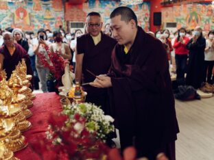 Thaye Dorje, His Holiness the 17th Gyalwa Karmapa, meets with devotees and grants teachings and an empowerment at Karma Kagyu Monastery in Tainan, Taiwan. Photo / Tokpa Korlo