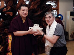 Thaye Dorje, His Holiness the 17th Gyalwa Karmapa, meets with devotees and grants teachings and an empowerment at Karma Kagyu Monastery in Tainan, Taiwan. Photo / Tokpa Korlo