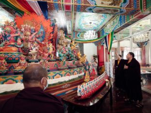 Mahakala empowerment, Rabne ceremony and audiences in Tainan, Taiwan. Photo / Tokpa Korlo