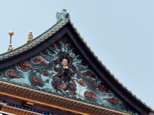 Mahakala empowerment, Rabne ceremony and audiences in Tainan, Taiwan. Photo / Tokpa Korlo