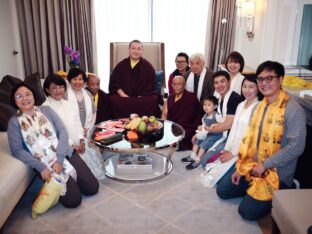 Thaye Dorje, His Holiness the 17th Gyalwa Karmapa, meets with devotees and grants empowerments in Taipei, Taiwan. Photo / Tokpa Korlo