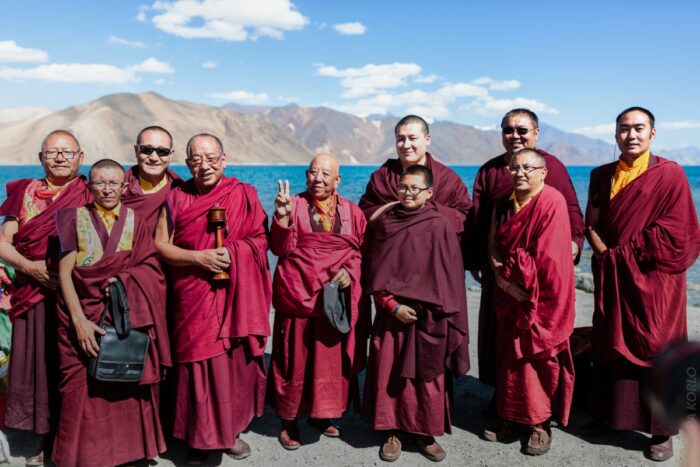 Togdan Rinpoche with Karmapa