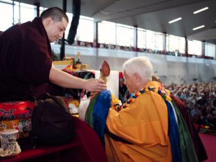 Thaye Dorje, His Holiness the 17th Gyalwa Karmapa, visits Dhagpo Möhra, the Möhra Dharma Village, and Bad Salzungen. Photo / Tokpa Korlo