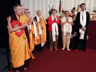 Thaye Dorje, His Holiness the 17th Gyalwa Karmapa, visits Dhagpo Möhra, the Möhra Dharma Village, and Bad Salzungen. Photo / Tokpa Korlo