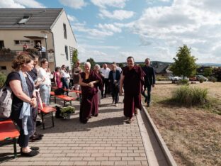 Thaye Dorje, His Holiness the 17th Gyalwa Karmapa, visits Dhagpo Möhra, the Möhra Dharma Village, and Bad Salzungen. Photo / Tokpa Korlo