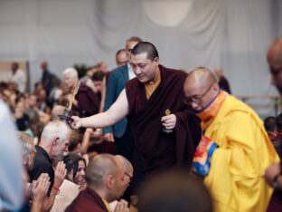 Thaye Dorje, His Holiness the 17th Gyalwa Karmapa, visits Dhagpo Möhra, the Möhra Dharma Village, and Bad Salzungen. Photo / Tokpa Korlo