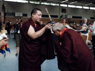 Thaye Dorje, His Holiness the 17th Gyalwa Karmapa, visits Renchen-Ulm in Germany. Photo / Tokpa Korlo