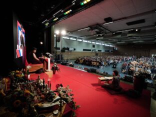 Thaye Dorje, His Holiness the 17th Gyalwa Karmapa, visits Renchen-Ulm in Germany. Photo / Tokpa Korlo