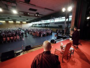 Thaye Dorje, His Holiness the 17th Gyalwa Karmapa, visits Renchen-Ulm in Germany. Photo / Tokpa Korlo