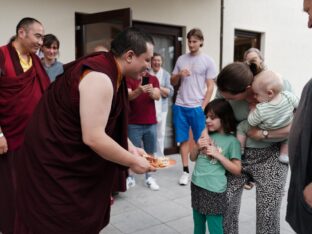 Thaye Dorje, His Holiness the 17th Gyalwa Karmapa, visits Renchen-Ulm in Germany. Photo / Tokpa Korlo