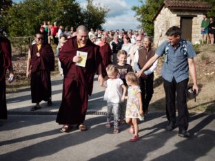 Thaye Dorje, His Holiness the 17th Gyalwa Karmapa, visits Dhagpo Kagyu Ling in France, 2023. Photo: Tokpa Korlo.