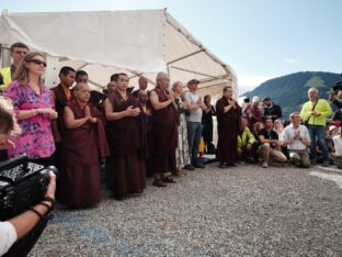 Thaye Dorje, His Holiness the 17th Gyalwa Karmapa, visits the Europe Center as part of his European tour, Aug 2023. Photo: Tokpa Korlo.