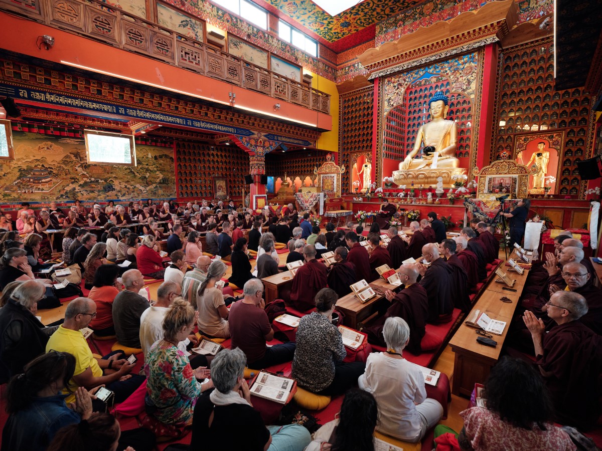 Thaye Dorje, His Holiness the 17th Karmapa, visits Dhagpo Kundrol Ling in France, 2023. Photo: Tokpa Korlo