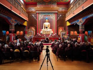 Thaye Dorje, His Holiness the 17th Karmapa, visits Dhagpo Kundrol Ling in France, 2023. Photo: Tokpa Korlo