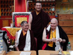 Thaye Dorje, His Holiness the 17th Karmapa, visits Dhagpo Kundrol Ling in France, 2023. Photo: Tokpa Korlo