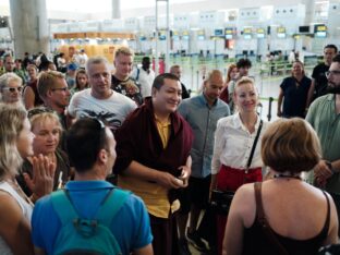 Thaye Dorje, His Holiness the 17th Gyalwa Karmapa, visits Spain, 2023. Photo: Tokpa Korlo.