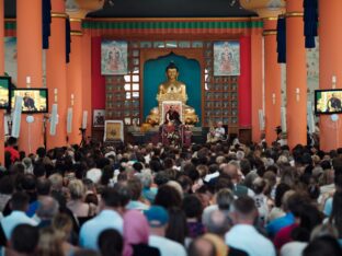 Thaye Dorje, His Holiness the 17th Gyalwa Karmapa, visits Spain, 2023. Photo: Tokpa Korlo.