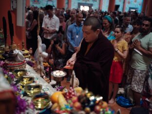 Thaye Dorje, His Holiness the 17th Gyalwa Karmapa, visits Spain, 2023. Photo: Tokpa Korlo.