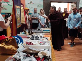 Thaye Dorje, His Holiness the 17th Gyalwa Karmapa, visits Spain, 2023. Photo: Tokpa Korlo.