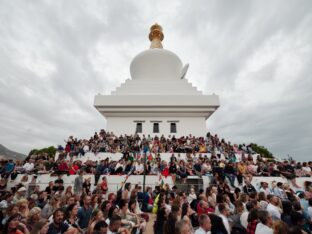 Thaye Dorje, His Holiness the 17th Gyalwa Karmapa, visits Spain, 2023. Photo: Tokpa Korlo.