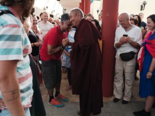 Thaye Dorje, His Holiness the 17th Gyalwa Karmapa, visits Spain, 2023. Photo: Tokpa Korlo.