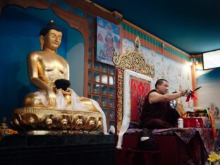 Thaye Dorje, His Holiness the 17th Gyalwa Karmapa, visits Spain, 2023. Photo: Tokpa Korlo.