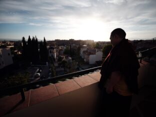 Thaye Dorje, His Holiness the 17th Gyalwa Karmapa, visits Spain, 2023. Photo: Tokpa Korlo.