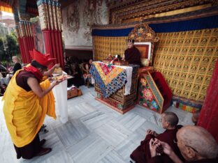 Kagyu Monlam 2023 at Bodh Gaya. Photo: Tokpa Korlo