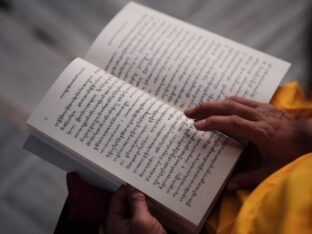 Kagyu Monlam 2023 at Bodh Gaya. Photo: Tokpa Korlo