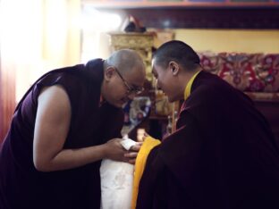 Thaye Dorje, His Holiness the 17th Gyalwa Karmapa, bestowed the empowerment of Dorje Sempa at the Karmapa Public Course 2024 in KIBI, New Delhi. Photo: Tokpa Korlo.