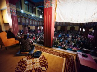 Thaye Dorje, His Holiness the 17th Gyalwa Karmapa, bestowed the empowerment of Dorje Sempa at the Karmapa Public Course 2024 in KIBI, New Delhi. Photo: Tokpa Korlo.