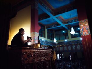 Thaye Dorje, His Holiness the 17th Gyalwa Karmapa, bestowed the empowerment of Dorje Sempa at the Karmapa Public Course 2024 in KIBI, New Delhi. Photo: Tokpa Korlo.