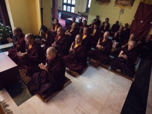 Thaye Dorje, His Holiness the 17th Gyalwa Karmapa, bestowed the empowerment of Dorje Sempa at the Karmapa Public Course 2024 in KIBI, New Delhi. Photo: Tokpa Korlo.