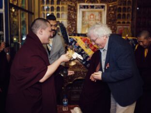 Thaye Dorje, His Holiness the 17th Gyalwa Karmapa, bestowed the empowerment of Dorje Sempa at the Karmapa Public Course 2024 in KIBI, New Delhi. Photo: Tokpa Korlo.