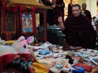 Thaye Dorje, His Holiness the 17th Gyalwa Karmapa, presided over the Karmapa Public Course 2024 in KIBI, New Delhi. Photo: Tokpa Korlo.