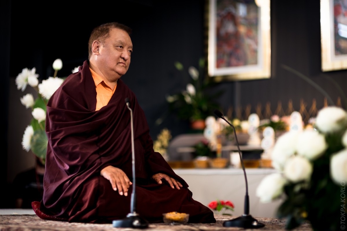 His Holiness the 14th Kunzig Shamar Rinpoche, Mipham Chokyi Lodro