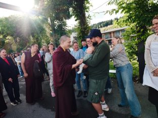 Thaye Dorje, His Holiness the 17th Gyalwa Karmapa, visits the Europe Center. Photo: Tokpa Korlo