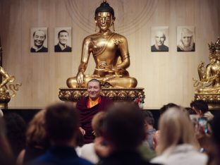Thaye Dorje, His Holiness the 17th Gyalwa Karmapa, visits the Europe Center. Photo: Tokpa Korlo