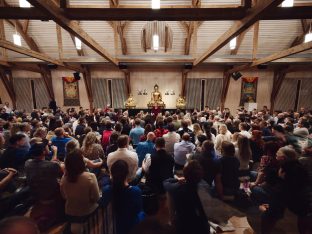 Thaye Dorje, His Holiness the 17th Gyalwa Karmapa, visits the Europe Center. Photo: Tokpa Korlo