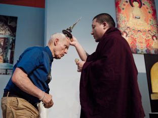 Thaye Dorje, His Holiness the 17th Gyalwa Karmapa, visits the Europe Center. Photo: Tokpa Korlo