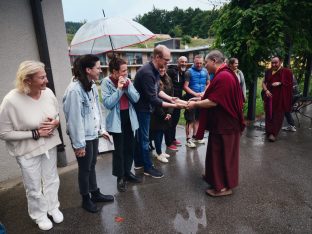 Thaye Dorje, His Holiness the 17th Gyalwa Karmapa, visits the Europe Center. Photo: Tokpa Korlo