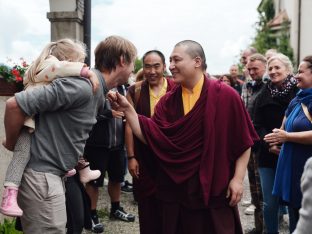 Thaye Dorje, His Holiness the 17th Gyalwa Karmapa, visits the Europe Center. Photo: Tokpa Korlo
