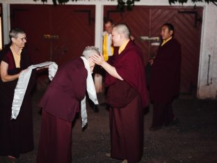 Thaye Dorje, His Holiness the 17th Gyalwa Karmapa, visits Dhagpo Mohra