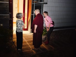 Thaye Dorje, His Holiness the 17th Gyalwa Karmapa, visits Dhagpo Mohra