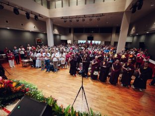 Thaye Dorje, His Holiness the 17th Gyalwa Karmapa, visits Karma Kagyu Buddhist Centre (KKBC) in Singapore, 2025. Photo: Tokpa Korlo.